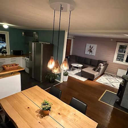 טרומסה Cozy House In The Heart Of Tromsdalen. Central מראה חיצוני תמונה