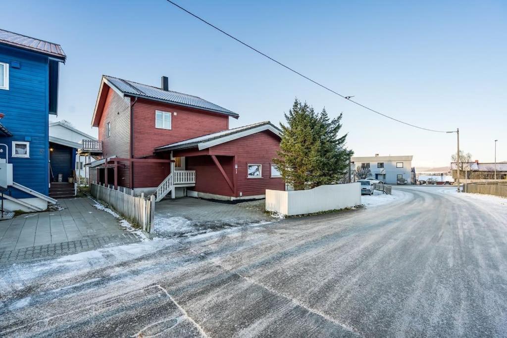 טרומסה Cozy House In The Heart Of Tromsdalen. Central מראה חיצוני תמונה